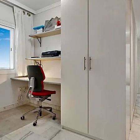 Cozy Beachfront In By Costarentals Apartamento Fuengirola