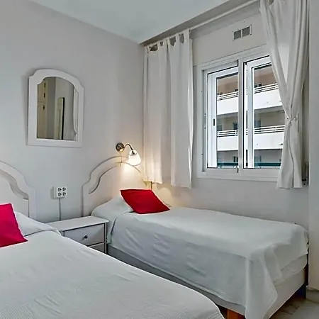 Cozy Beachfront In By Costarentals *