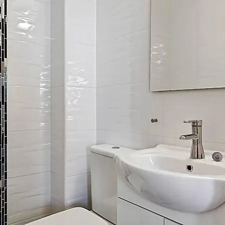 Cozy Beachfront In By Costarentals Fuengirola