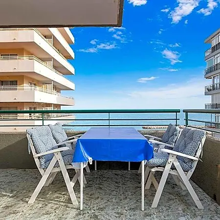 Cozy Beachfront In By Costarentals Apartamento *